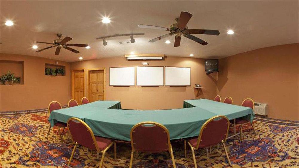 Holiday Inn Canyon De Chelly-Chinle By Ihg Экстерьер фото